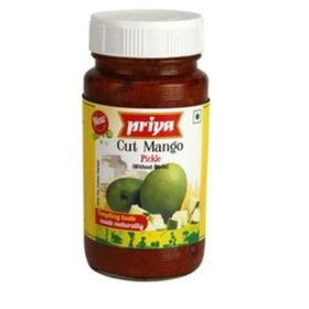 Priya Cut Mango Pickle Without Garlic (300 g)